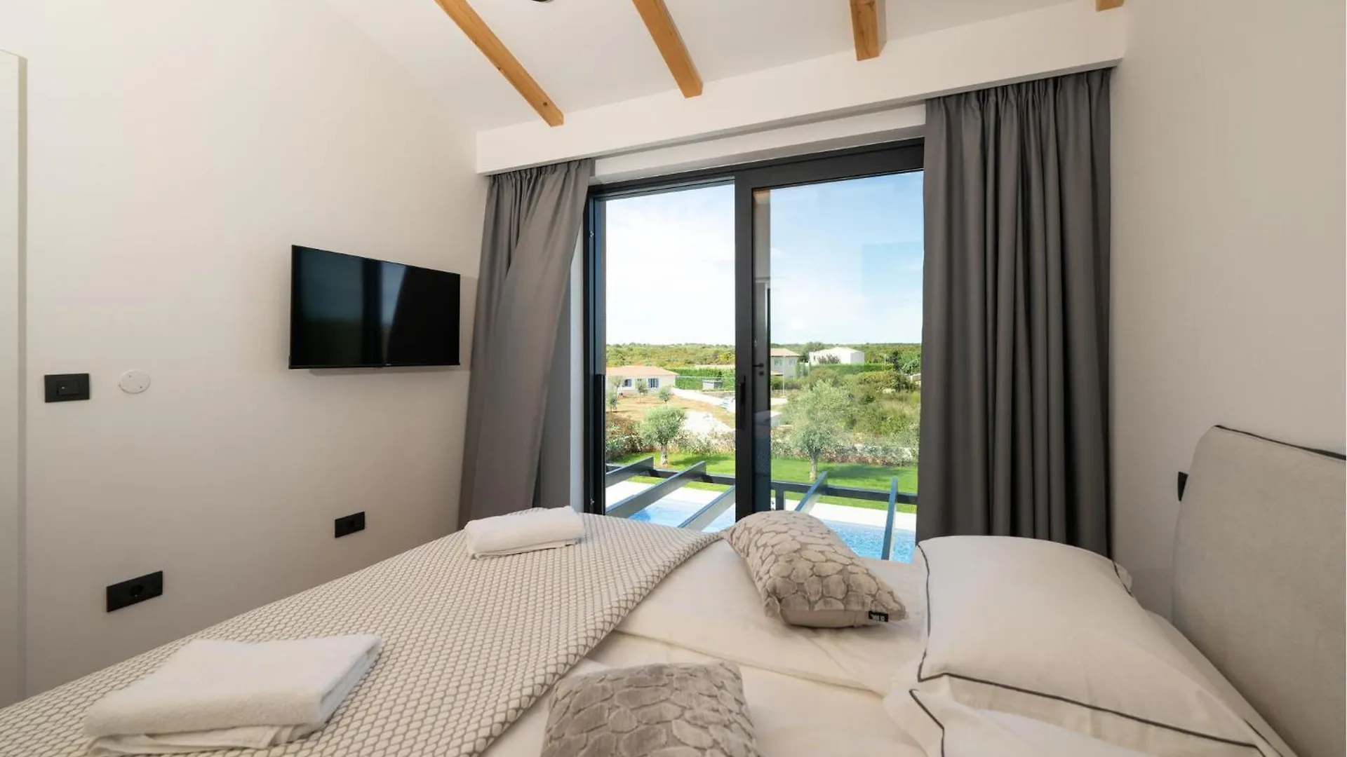Stunning Home In Bale 0*,  Croatia